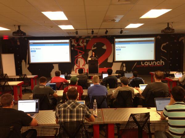 LVRUG's tweet image. .@GabeEvans has a full class learning more about debugging a rails app! #VegasTech