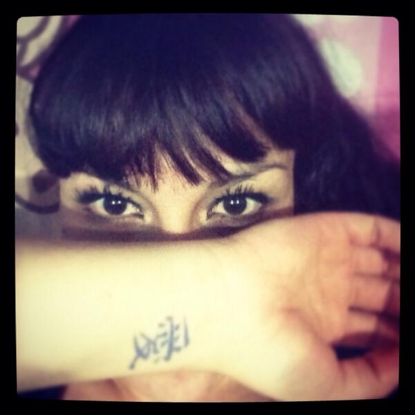 Karislolis's tweet image. 