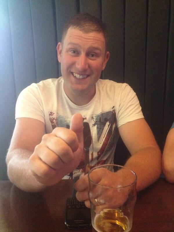 @al_johnson100 <a href="/daleono1/">dj13</a> #smallknifeorbigthumb?