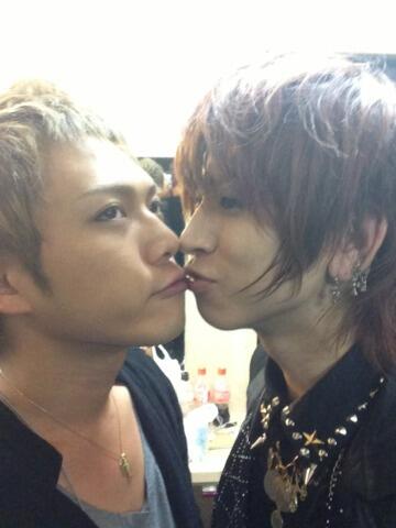 Alright! Now, who's jealous? xDD #Gou #Megamasso #ayabie #kenzo