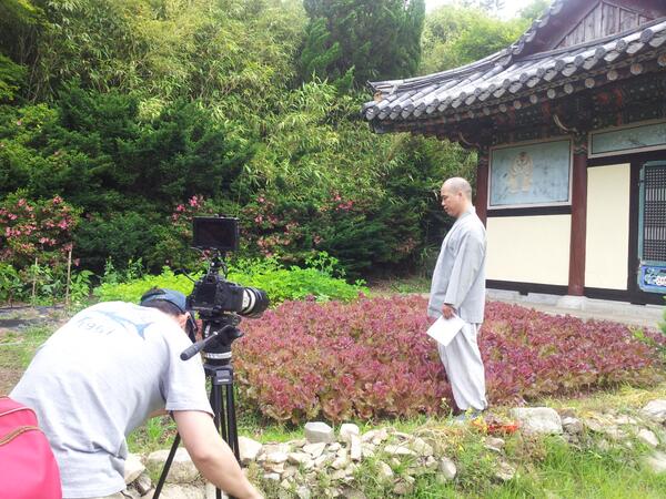 스님역 ㅡ종구선배님