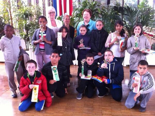 "Spelling Bee" Les lauréats du concours d'orthographe en Anglais au salon de l'hôtel de ville. Bravo a tous !!!