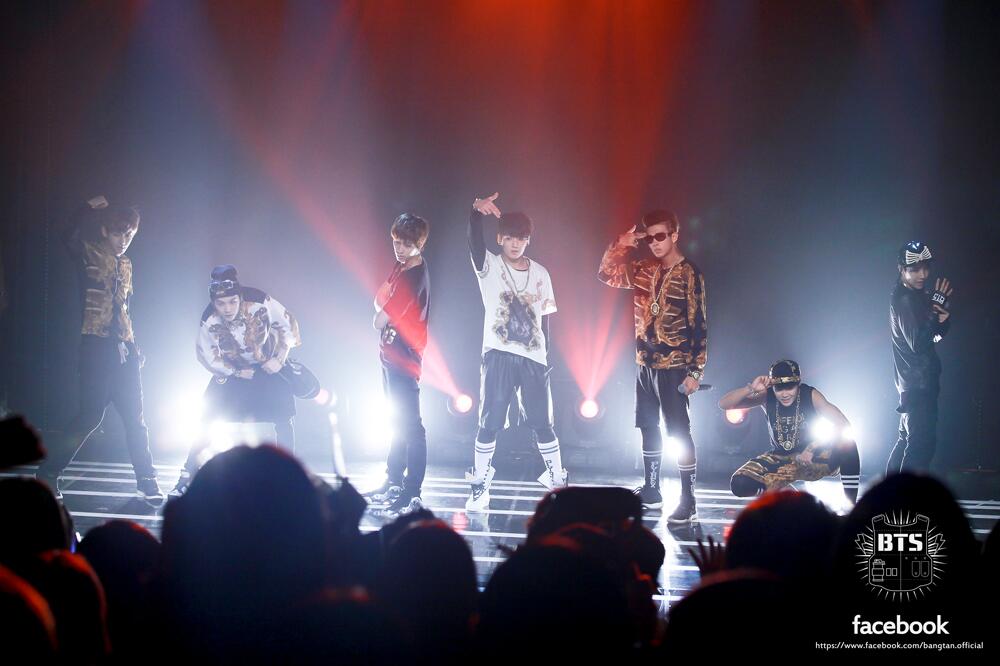 防弾少年団(BTS) - BTS first debut showcase 生写真 all オール BTS (防弾少年団) JAPAN OFFICIAL FANCLUB 発足記念コメント