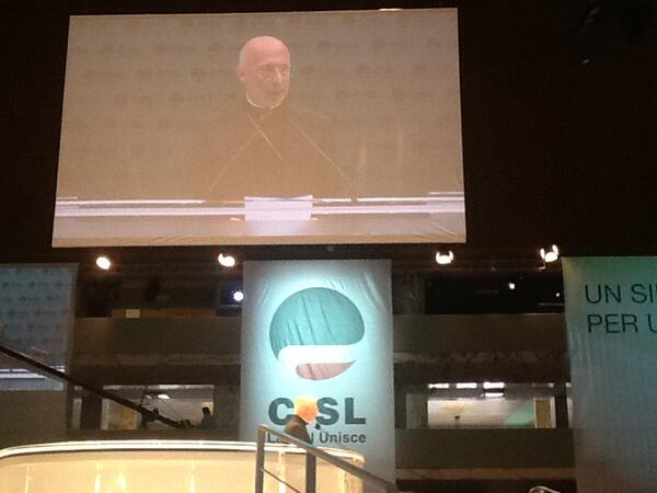dadeluc's tweet photo. Richiami al Concilio : Chiesa non deve offrire soluzione ma strumenti.Llavoro dignità/diritto #CONGRESSOCISL http://t.co/hyjioQWu6e