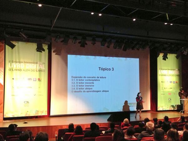w4editora's tweet photo. Lucia Santaella no #CLD13 http://t.co/VP2eHbh9Xm