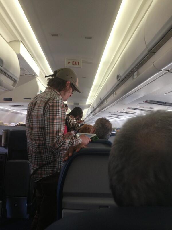 jack_parrish's tweet image. Plane got diverted to RDU. Sick! I love sitting on planes that aren't flying