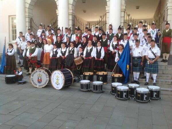 Con <a href="/GibSeaScouts/">Gibraltar Sea Scouts</a> en #Gibraltar a puntu de presentar #Stour