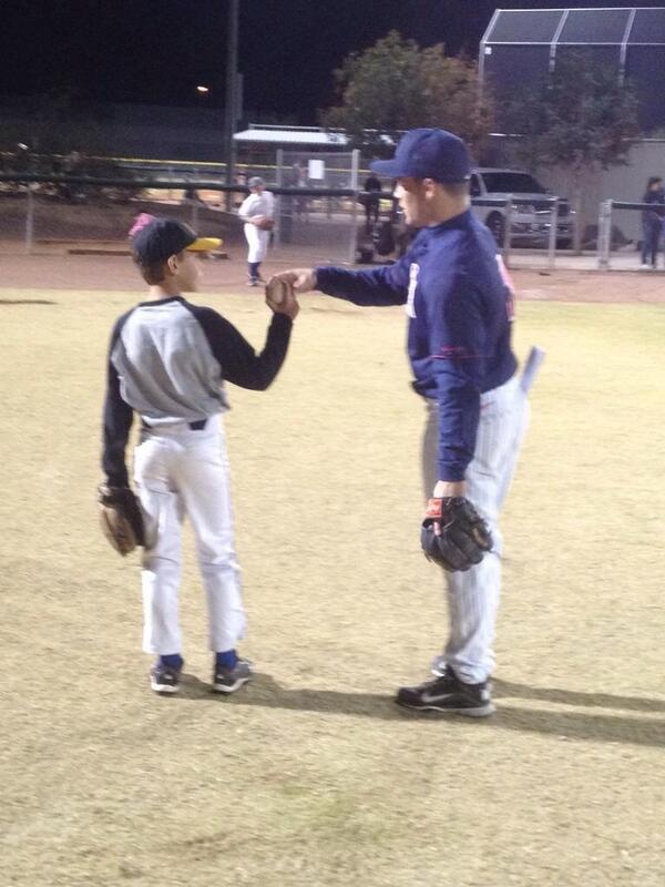 AzBaseballCamps's tweet photo. Congrats to @JohnnyField1 for signing with the #Rays today. Here he is working one of our youth camps! http://t.co/nLtnyTX1Qh