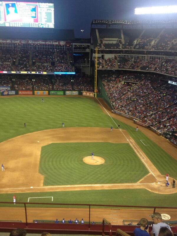 FlashsVan's tweet photo. #rangersgame #rr2k13 #awesome http://t.co/DybcTNymcb