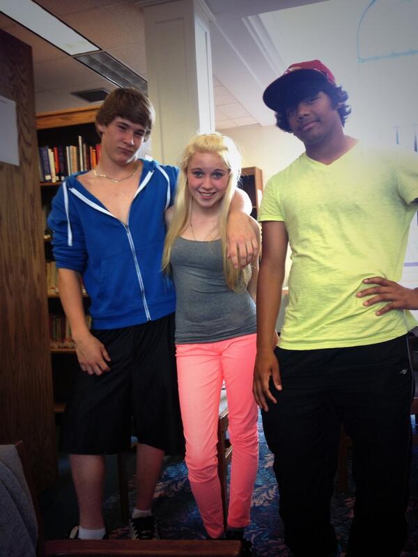 maddie_marier's tweet image. My babes &amp;lt;3 #bestfriends #goodclass :)