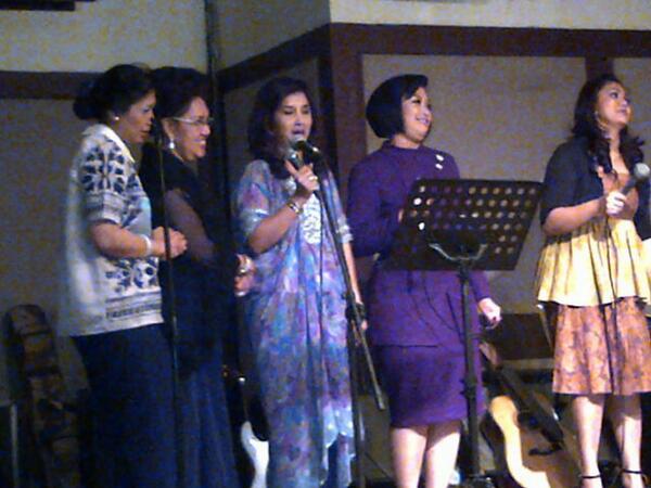 P. Taufik kiemaslah yg konsisten  ingatkan pluralisme,persatuan dn patriotisme dmn sebg masy larut dlm egoisme n indv