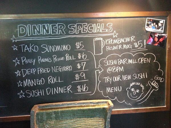 Bc_Bistro's tweet photo. Sushi bar is open @8pm till close tonight. Come try our new sushi menu! #nextlevelsushi #ilovesushi #deepfriedsushi http://t.co/zWHTeNsVEz