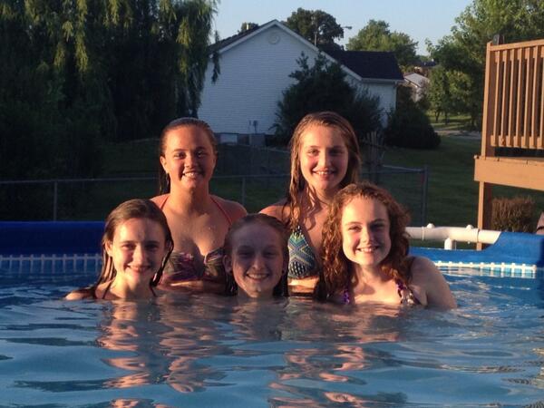 erika_devore's tweet photo. R &amp; R after working hard this week! http://t.co/LEO2xmF6f8