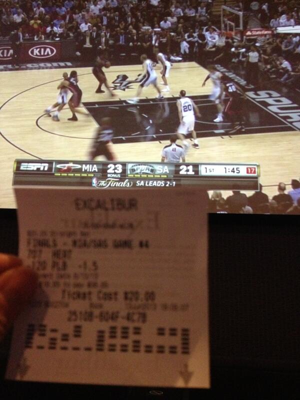 Jess_k_G's tweet photo. When in Rome do as the Romans #vegas #letsgoheat http://t.co/AXVtFf1GLZ