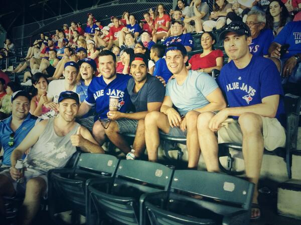 WolverinesVan's tweet photo. Our fellow brothers from up north. #bluejayfanz #eh? #howabootthembluejays? http://t.co/3ez3HvNFFp