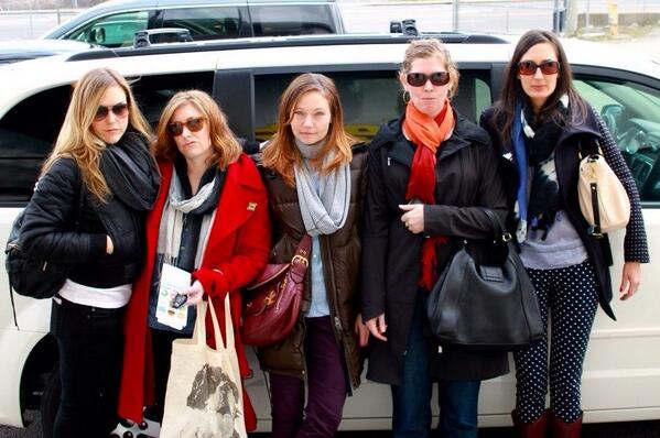 janiejomp's tweet photo. @marissastphnsn @junodemelo @SarahZWexler @AliceOglethorpe that's how it's done http://t.co/wCZ8w5oyvS