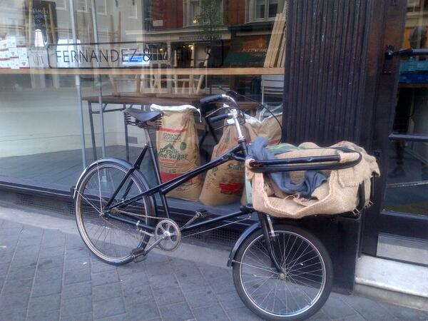 <a href="/pedlarsworkshop/">The pedlars workshop</a> meet the 'stoker motive' fastest delibike in the LBP fleet, completed Sth-Ken run &amp; back in <50mins!