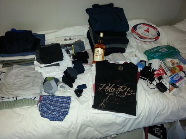 Die groot pak. Sien desember weer in #hermanus #fistpump #fightingandfucking