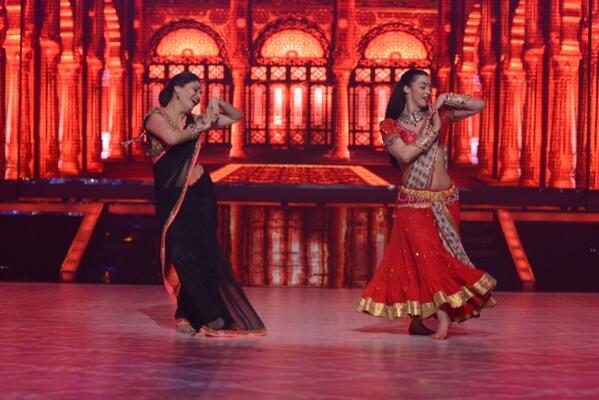 Embedded image permalink