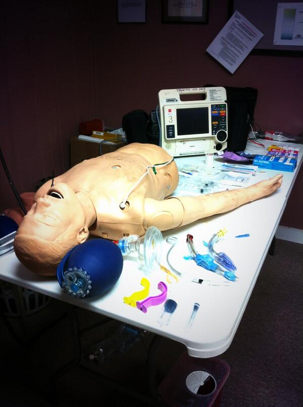 midlandsmedtech's tweet photo. Time to teach some ACLS. http://t.co/tpJ88LOkln