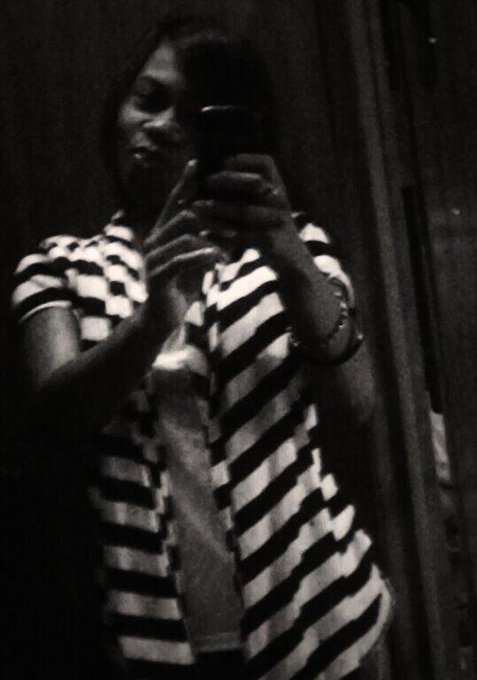 Watch Yours Truly...'s leaked NSFW photo on TwXstars