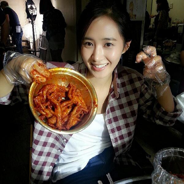 [OTHER][27-11-2013]SELCA MỚI NHẤT CỦA YURI   BMudn_VCUAEC5Sm