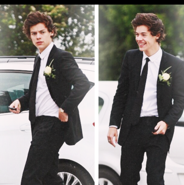 HalmosCintia's tweet photo. Cute ♥ #Harry Styles http://t.co/VrJWbubk1o