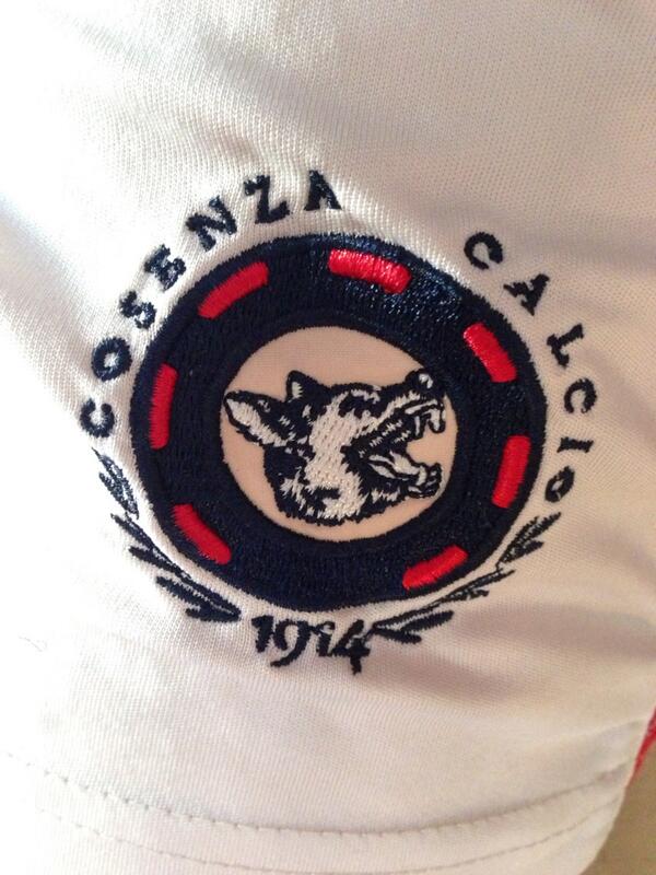 cavalcantew's tweet photo. Support your local club @CosenzaCalcio ragione di vita... http://t.co/7PLmqTQmd4
