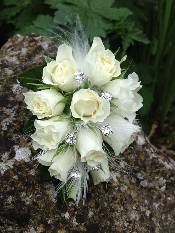 Mother of the grooms corsage .. This would also look fab for a Xmas #wedding!
