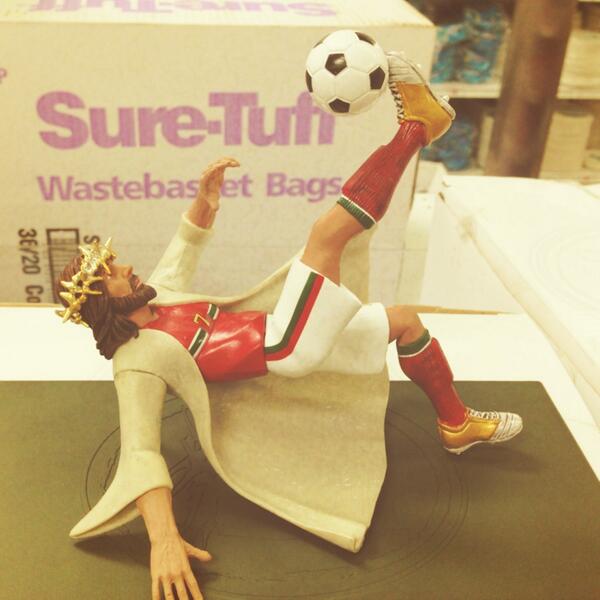 matnip's tweet image. Man... I wish I knew what Jesus would look like on a bicycle kick...

THANKS DOLLAR STORE!