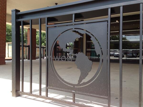 devonstiles's tweet image. Ahem @juicedjag RT @garytmills: Interior buildout of Jacksonville's first World of Beer nearly complete. #diningnotes