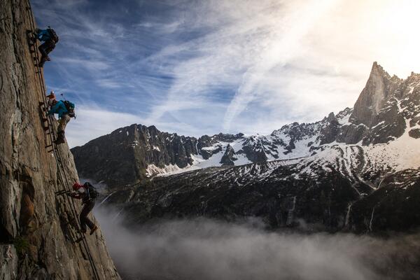 Arcteryx's tweet photo. What an amazing first day of the #AlpineArcademy, here are some [PICS] https://t.co/5FbRrMiWgw http://t.co/UTfaydfG8Z