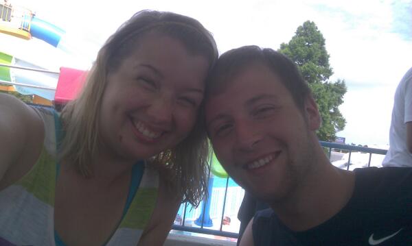 BatmansVan's tweet photo. Batman and @Captainsvan 4 evuh <3 http://t.co/Jusosi1ptX