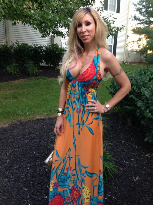 Going out http://t.co/nY0ciAM2pp