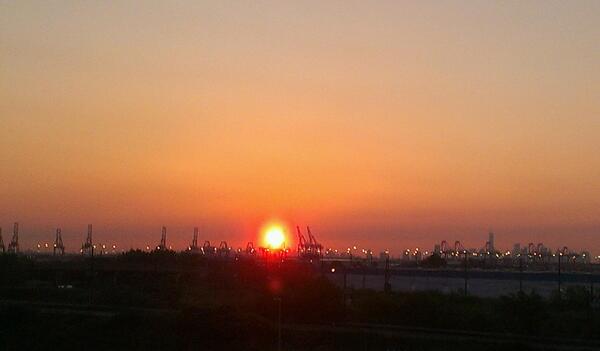 mkasold18's tweet image. Saw the most beautiful sunrise this morning!!! #NatureCheck This pic doesn't do it justice! Off to England for #WL3