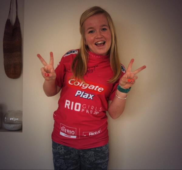 Winner of the #SallySunrise contest @tarnipearce hanging out in my #ColgateRioPro contest Jersey..Yeahh Tarni : )
