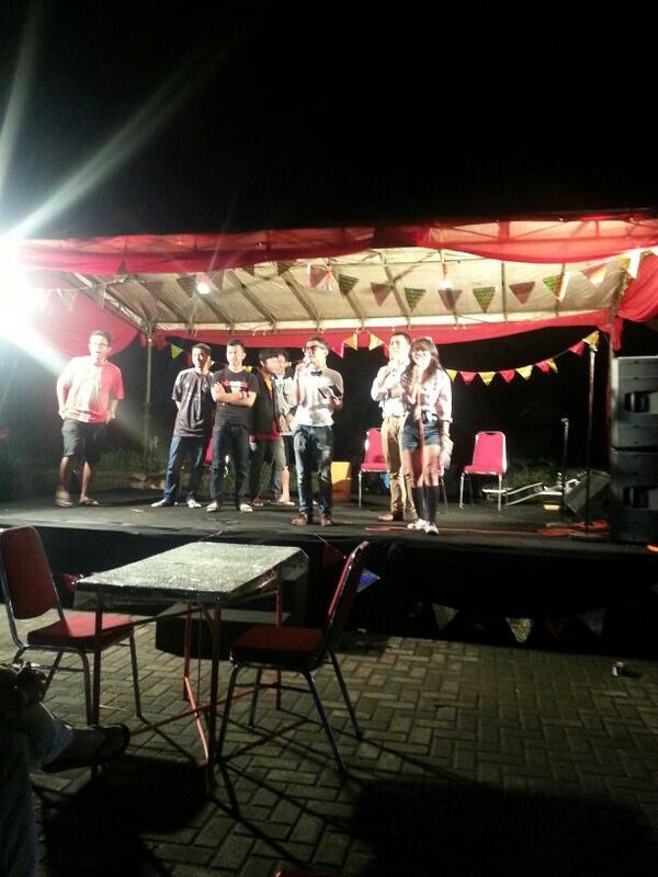 MieTimeJEC's tweet photo. now.. chamieon league.. ayo dateng dan dukung team favorite mu.. http://t.co/VoZDbVWBK4