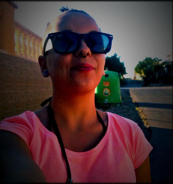 y despues de una mañn. de trabajo una buen sonrrisa para empezar el sabado