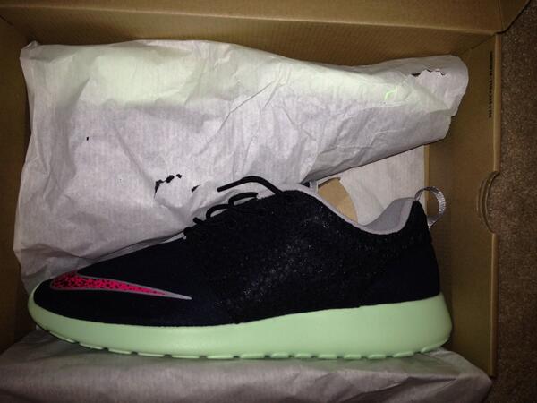 fake roshe run