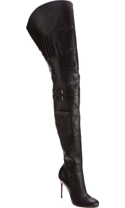 OMG, I love them.... Does it come in a size 9 1/2???RT @master_n_sub: @christinaskyes http://t.co/Ry