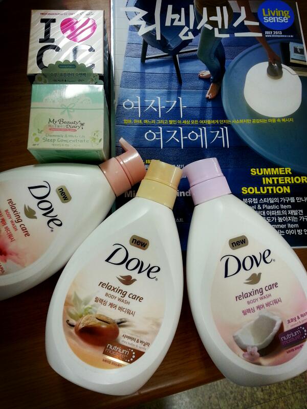 LivingSense's tweet image. 6월의 마지막 주말을 앞두고 불금 이벤트를 엽니다. 
어제부터 시작한 '자라 여름세일' 이나 내일까지 1천원에 맛보는 '버거킹 핫도그' 처럼 &amp;lt;나만의 세일 공략법&amp;gt;을 RT와 답글로 남겨주세요.