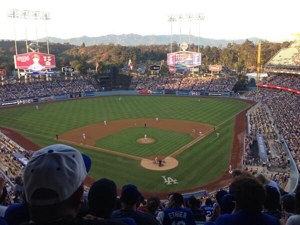valleydoll's tweet image. Gorgeous night in the ravine. The breezes are cool &amp;amp; we&apos;re enjoying the @Dodgers game in the shade.  #WhatHeatWave