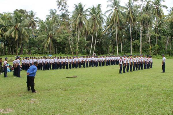 adink_fadjri's tweet photo. mungkin sekelompok pejuang mempersiapkan strategi http://t.co/G4fVzdnTTq
