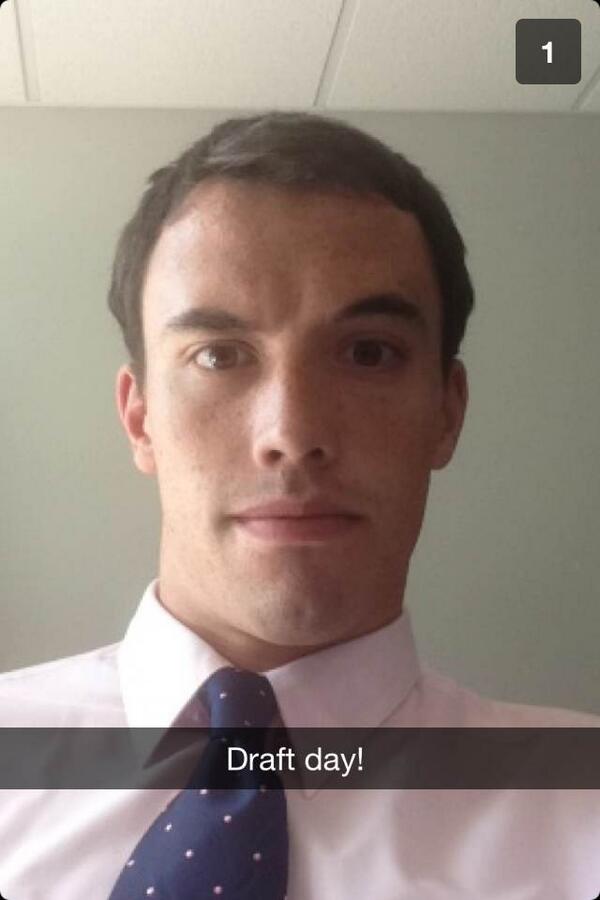 mlani13's tweet photo. Biggest snub of the first round goes to @DanFahey10 #missingout #gonnabealawyer http://t.co/JrFAdWAfJU