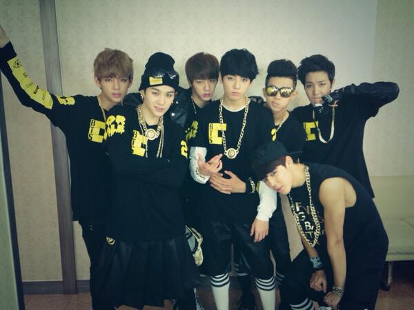 #방탄소년단 앞으로도 쭉쭉 달리겠습니다! 방~탄!!!