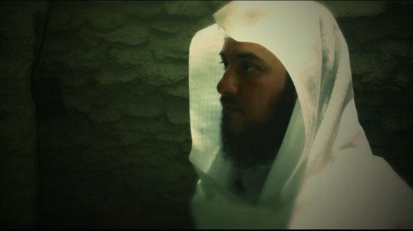 MohamadAlarefe's tweet photo. يا شجن روحي:
الشهوات تنقضي وتذهب لذاتها،
ولا يبقى إلا أثمها

إن أهنى عيشة قضيتها ** ذهبت لذاتها والإثم حَل http://t.co/nEzcTmJcrK