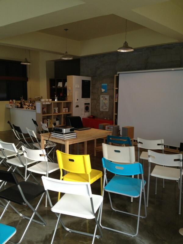 coffeens's tweet image. '춤추는 숲' 공동체 상영 준비 완료! 상영 후 강석필 감독님과의 GV도 두근두근. ^^