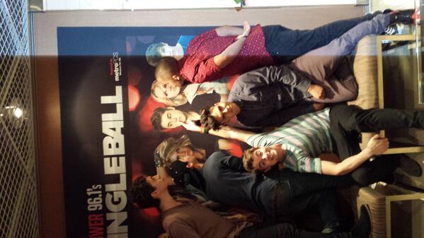 Midnight RED tweet media