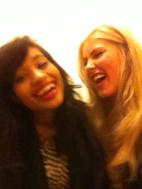 jesscraig12's tweet photo. We were just having wayy too much fun! Should have stayed in! @EmmyWillow3 http://t.co/MCA3nSgIVn
