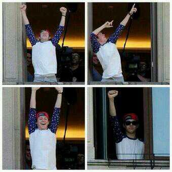 Luxanels's tweet photo. "This is us " is just a long video diary http://t.co/5dlYsaIpP3